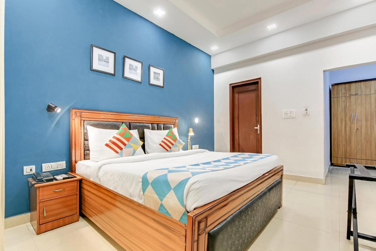 Oyo Home 64106 Comfortable Stay New Delhi Room photo